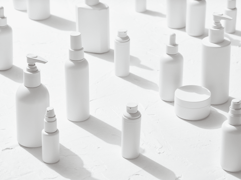 Revolutionieren Sie Ihre Schönheitslinie: White-Label-Kosmetik und Hautpflege-Essentials Heben Sie sich in der Schönheitsbranche ab: Starten Sie Ihre eigene White-Label-Kosmetik und Hautpflege